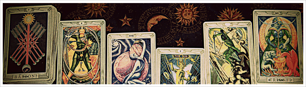 TAROT READING